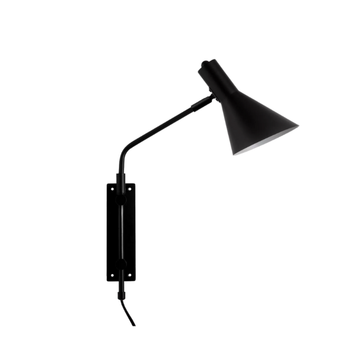 Metal Wall Sconce with Inline Switch